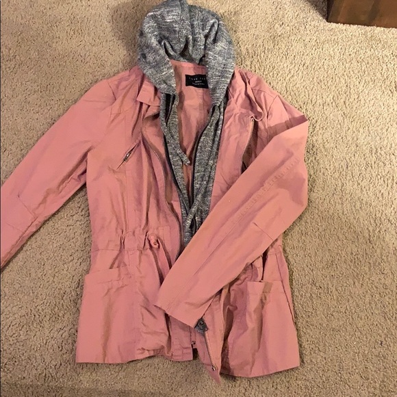 Pink jacket - Picture 1 of 2